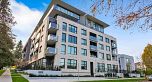 302 4427 Cambie Street