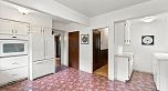 5584 Maple Street