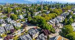 2425 Larch Street