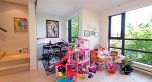 1088 W 7th Avenue