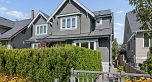 2523 W 8th Avenue