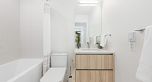 885 W 33rd Avenue