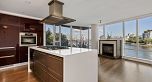 501 8 Smithe Mews