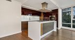 501 8 Smithe Mews