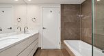 501 8 Smithe Mews