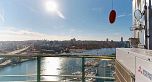 2706 1033 Marinaside Crescent