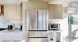 2706 1033 Marinaside Crescent