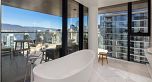 3102 1482 Robson Street