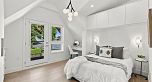 1135 W 33rd Avenue