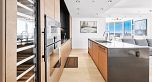 4806 1289 Hornby Street