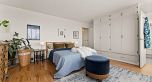 825 1445 Marpole Avenue