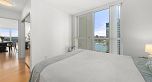 2002 1408 Strathmore Mews