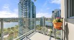 2002 1408 Strathmore Mews