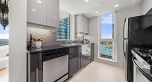 2002 1408 Strathmore Mews