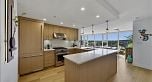 803 455 Beach Crescent