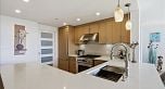 803 455 Beach Crescent