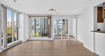 906 455 Beach Crescent