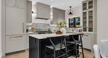2 4088 Maple Crescent