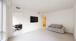 303 5838 Berton Avenue