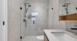 2 58 E 40th Avenue