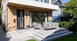 2 58 E 40th Avenue