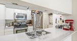 107 3280 W Broadway