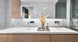 5602 1289 Hornby Street