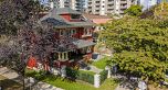 993 Broughton Street