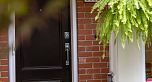 3882 Welwyn Street