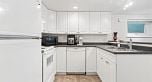 558 W 19th Avenue