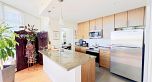 2901 58 Keefer Place