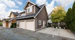 1176 E King Edward Avenue