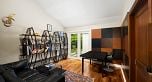 1035 King Georges Way