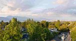 201 4445 W 10th Avenue