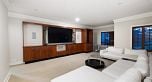 1035 King Georges Way