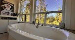 2425 LEGGETT DRIVE, Anmore BC V3H 4W9