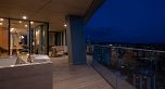 3703 1568 Alberni Street