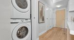 403 233 Kingsway