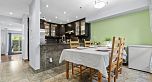 26 2723 E Kent North Avenue