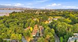 4245 Nautilus Close