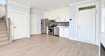 2216 Mannering Avenue