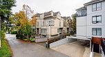920 W 15th Avenue