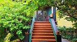 1055 E 11th Avenue