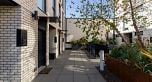 309 1647 E Pender Street
