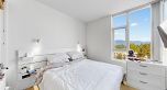 865 2080 W Broadway