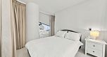 2807 1033 Nelson Street