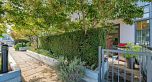 865 2080 W Broadway
