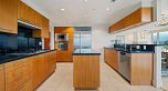 402 323 Jervis Street