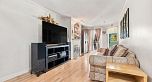 223 760 Kingsway