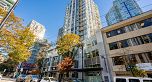 1303 480 Robson Street